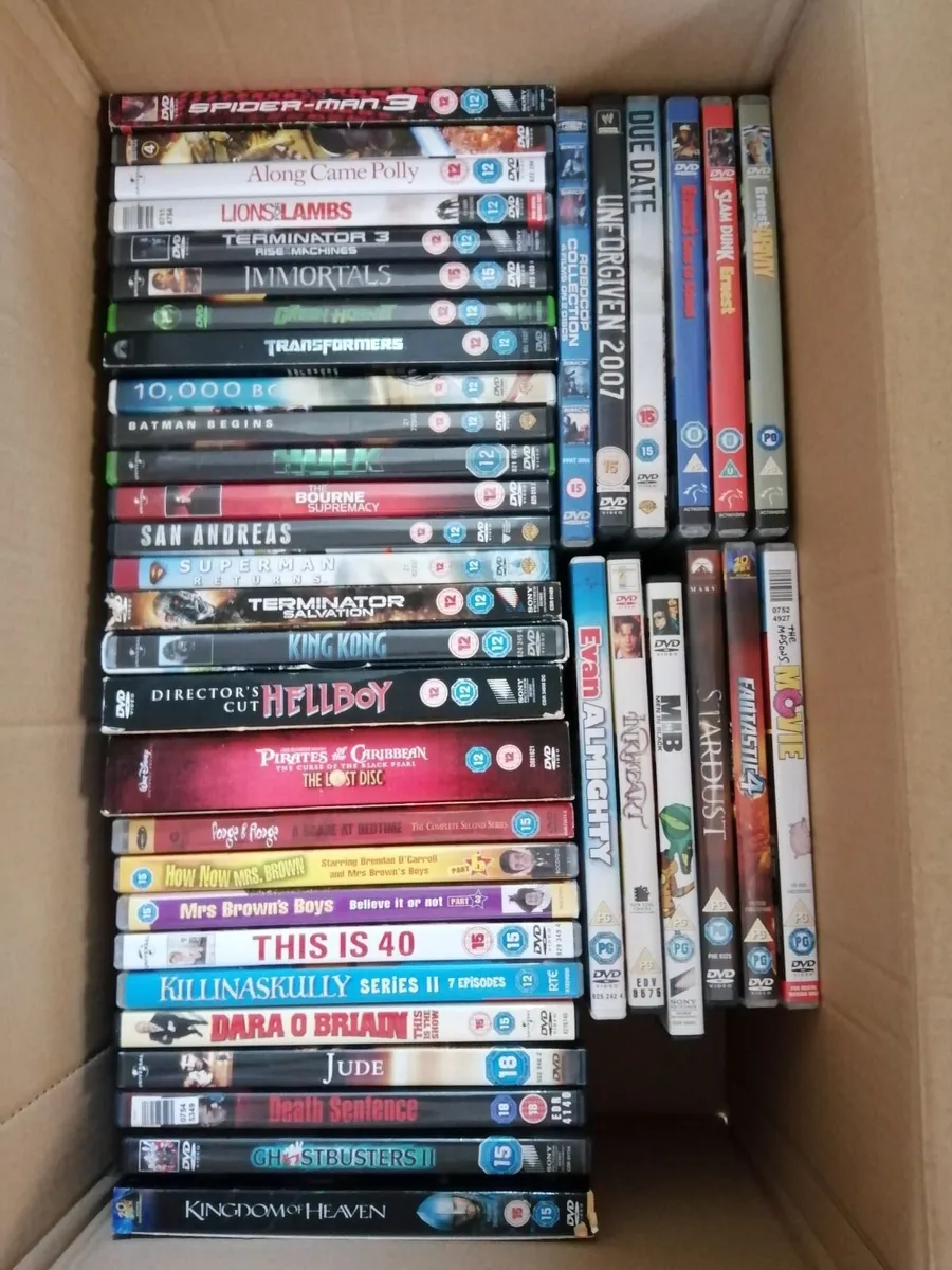 A selection of dvds - Image 4