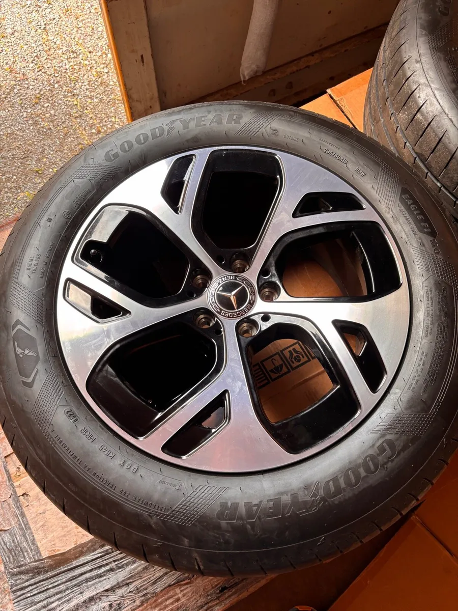 Mercedes Alloys - Image 1