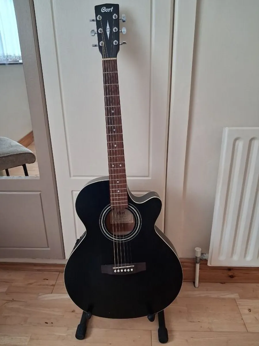 Acoustic Guitar Cort - Image 1