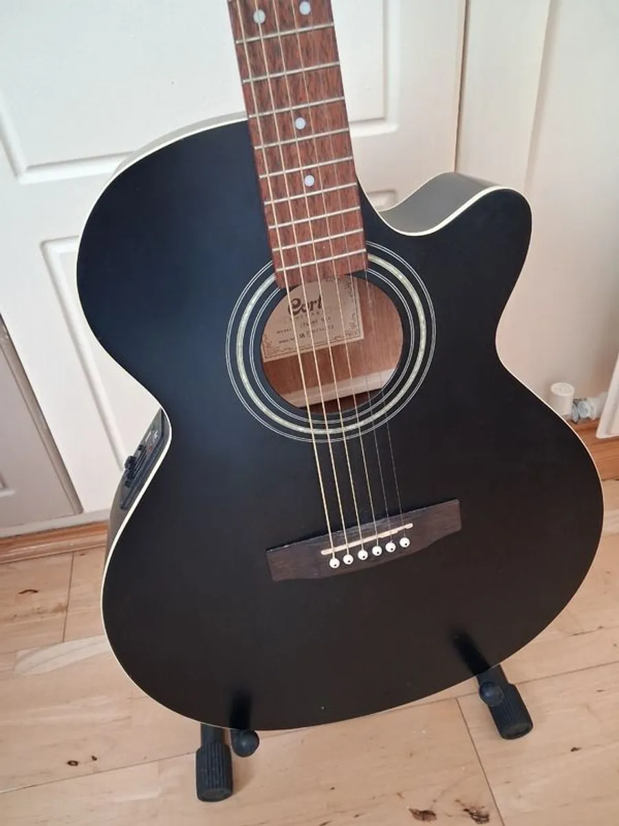 Acoustic Guitar Cort - Image 3