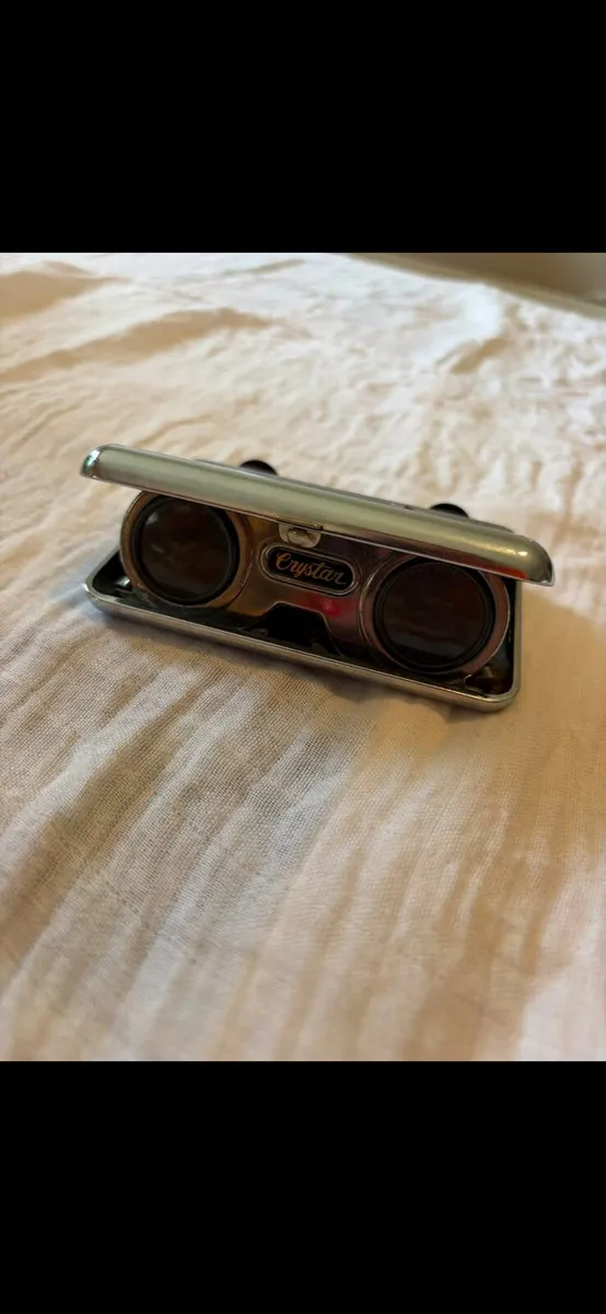 Old bits and bobs - Image 1