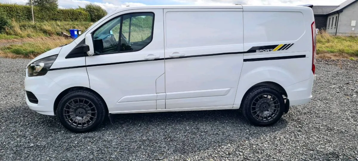 2021 Ford transit custom 2.0 diesel - Image 2