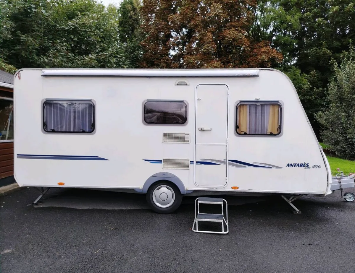 Caravelair 6berth caravan - Image 1