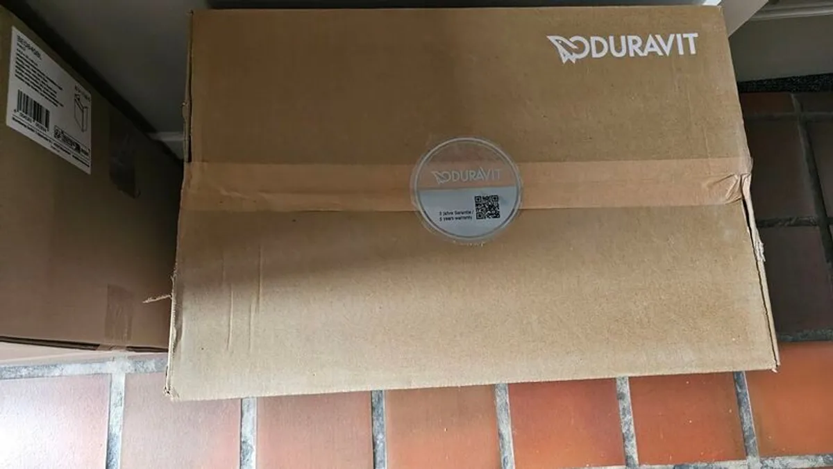 Duravit wall hung toilet (new) - Image 2