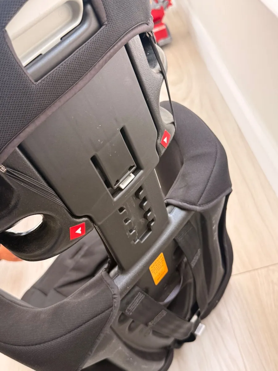 Kids Car Seat - Image 3
