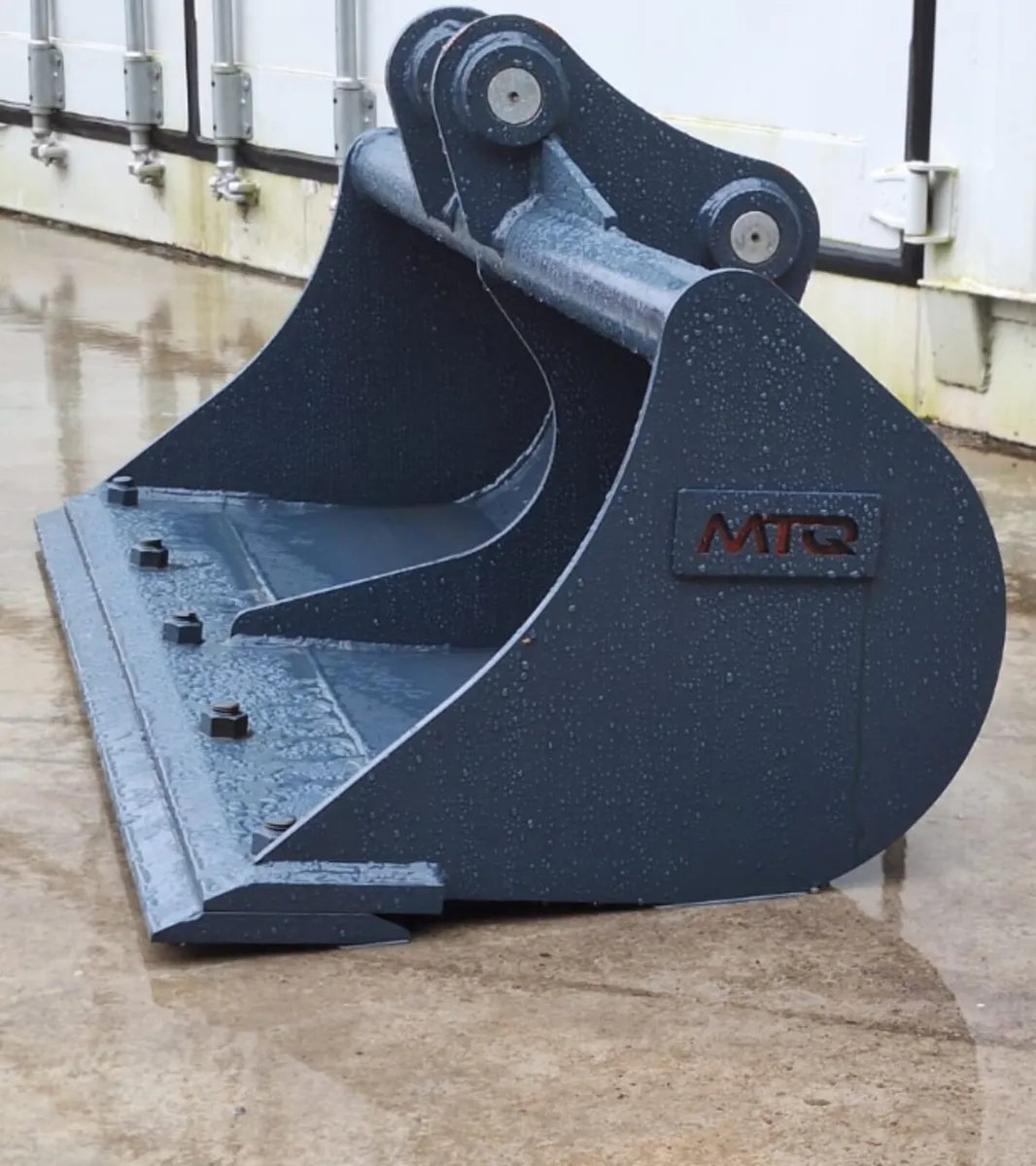 Brand New 6 Tonne Grading Bucket Without Teeth