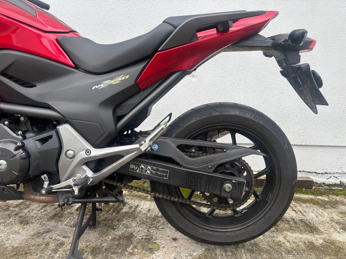 2015 HONDA NC750X  LOW KMS MINT - Image 4