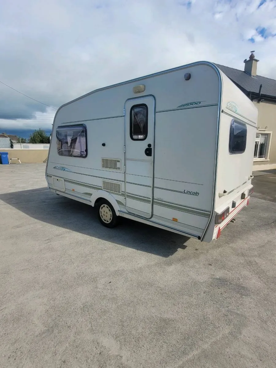 2/3 bert Abbey caravan in excellent condition - Image 2