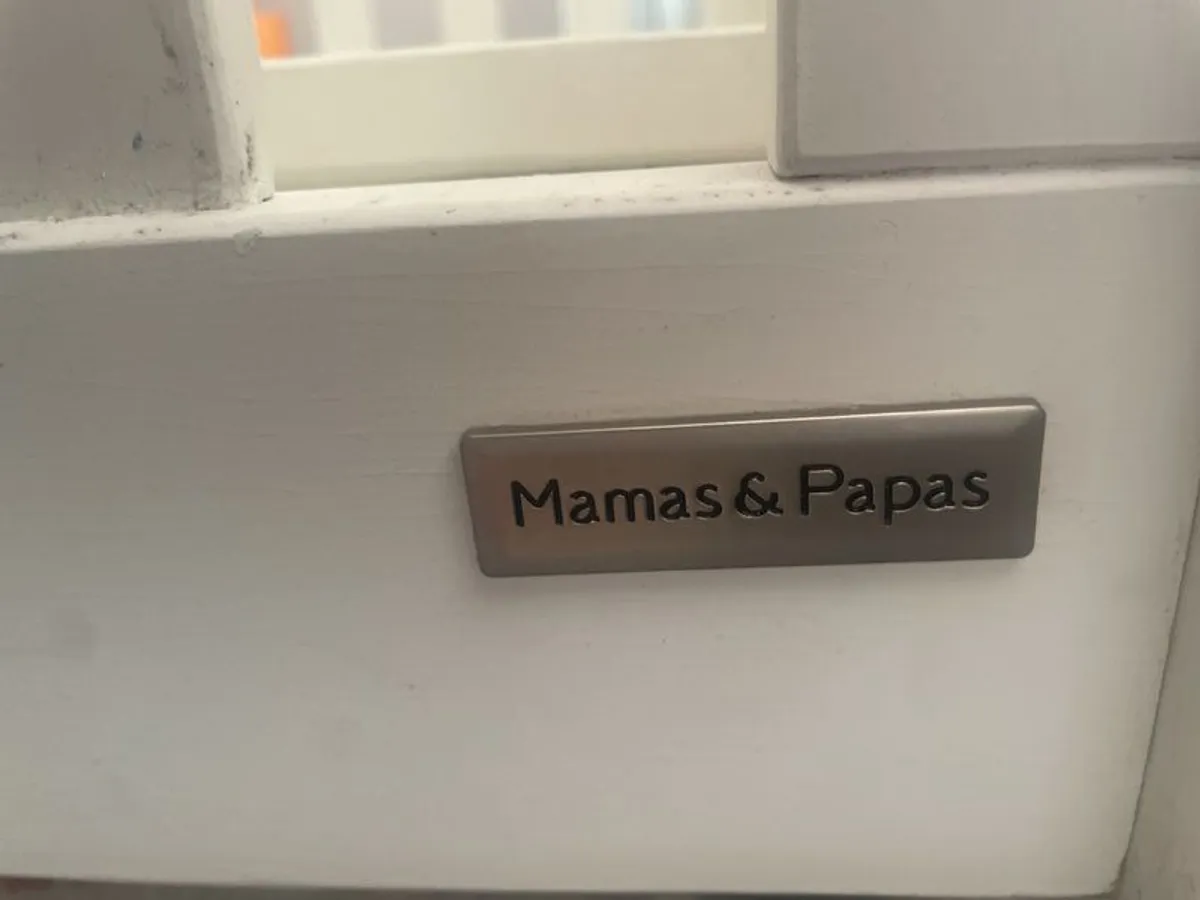 Mamas & Papas cot/bed - Image 4