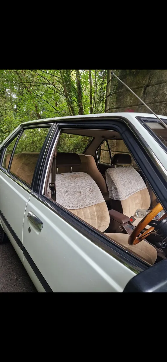 ***Toyota Carina 20V Blacktop*** - Image 4