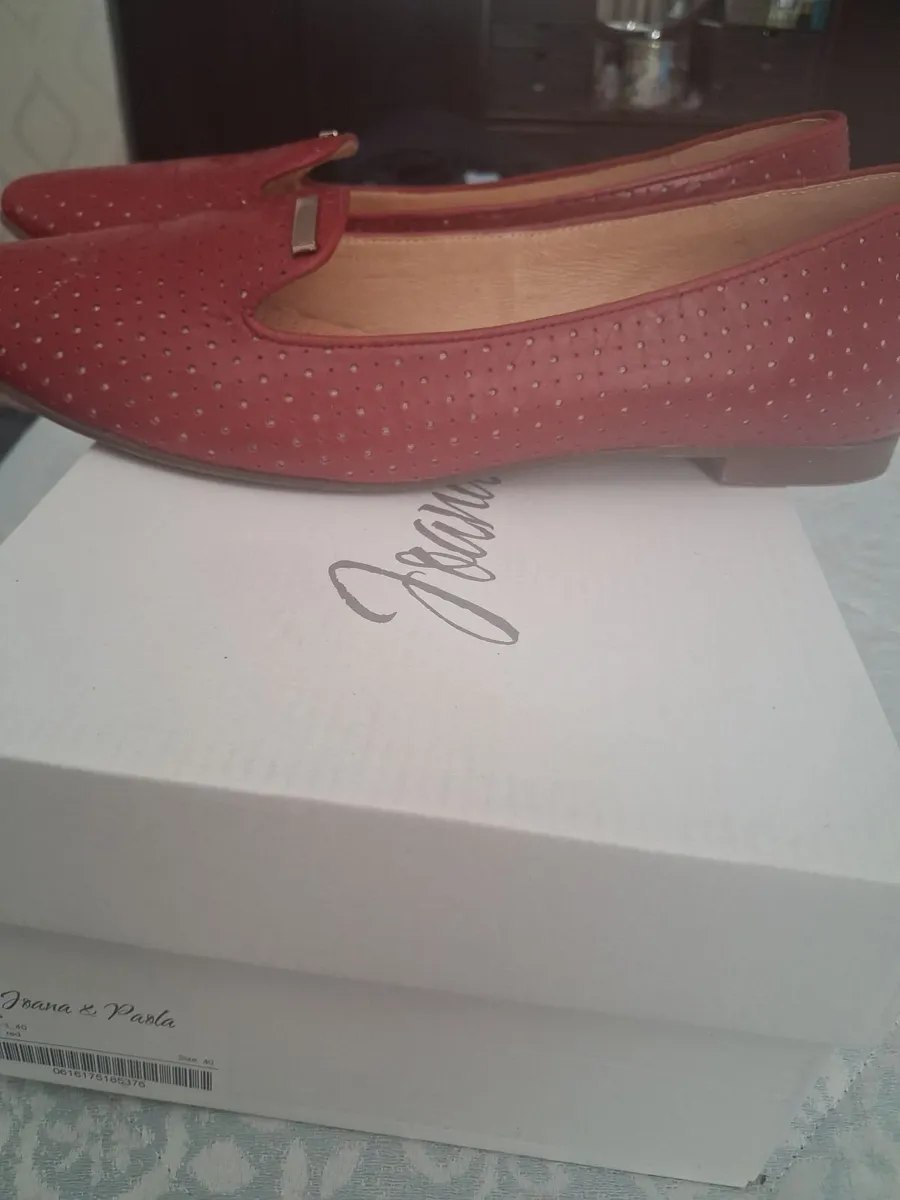 Shoes - Image 2