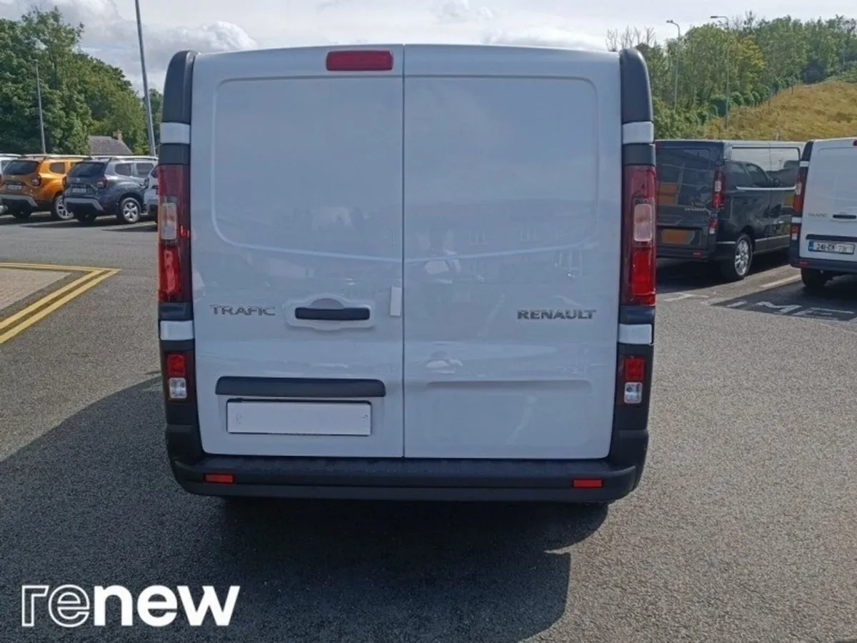 Renault Trafic - Image 2