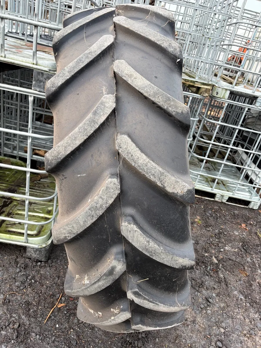 (1) Firestone 460 85 R38 - Image 2
