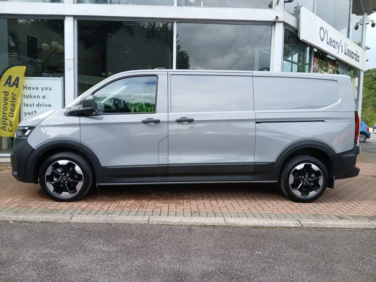 Volkswagen Transporter Pan Americana Lwb 150Bhp, - Image 4