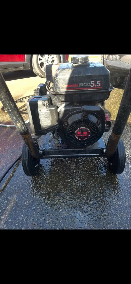 Kawasaki power washer - Image 1
