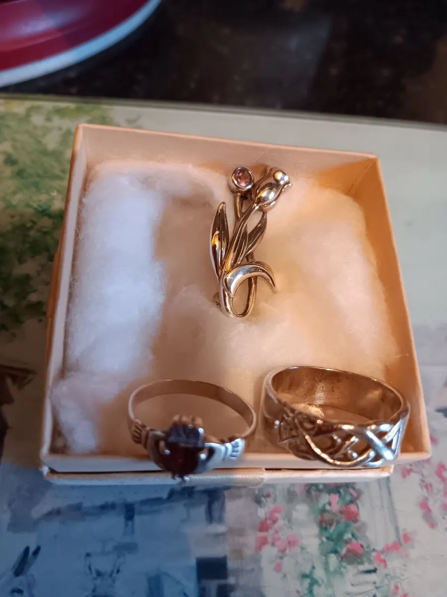 Silver jewellery - Image 1