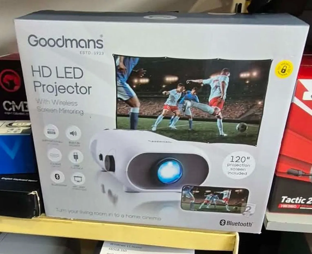Goodmans HD LED Projector