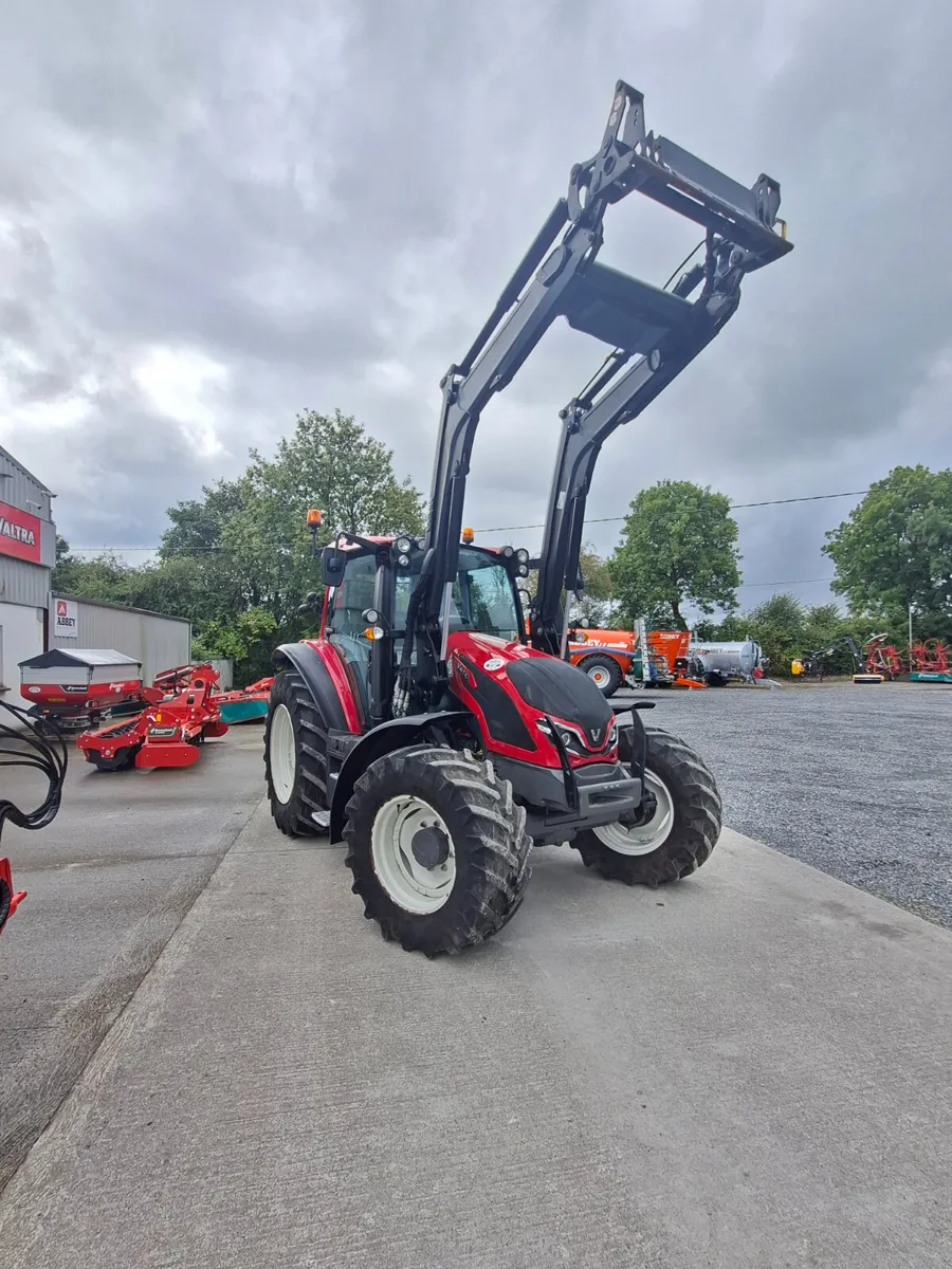 Valtra  G125 Active - Image 2
