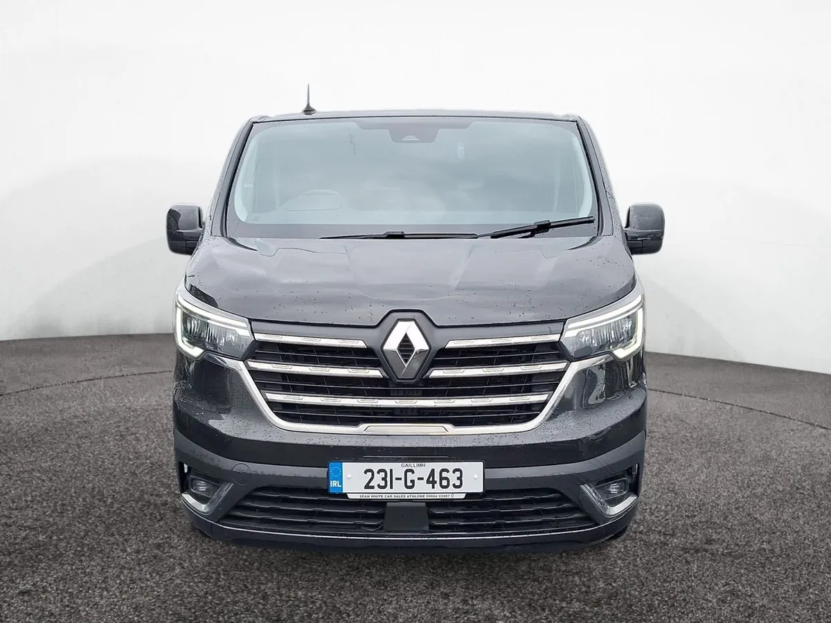 Renault Trafic 2023 - Image 2