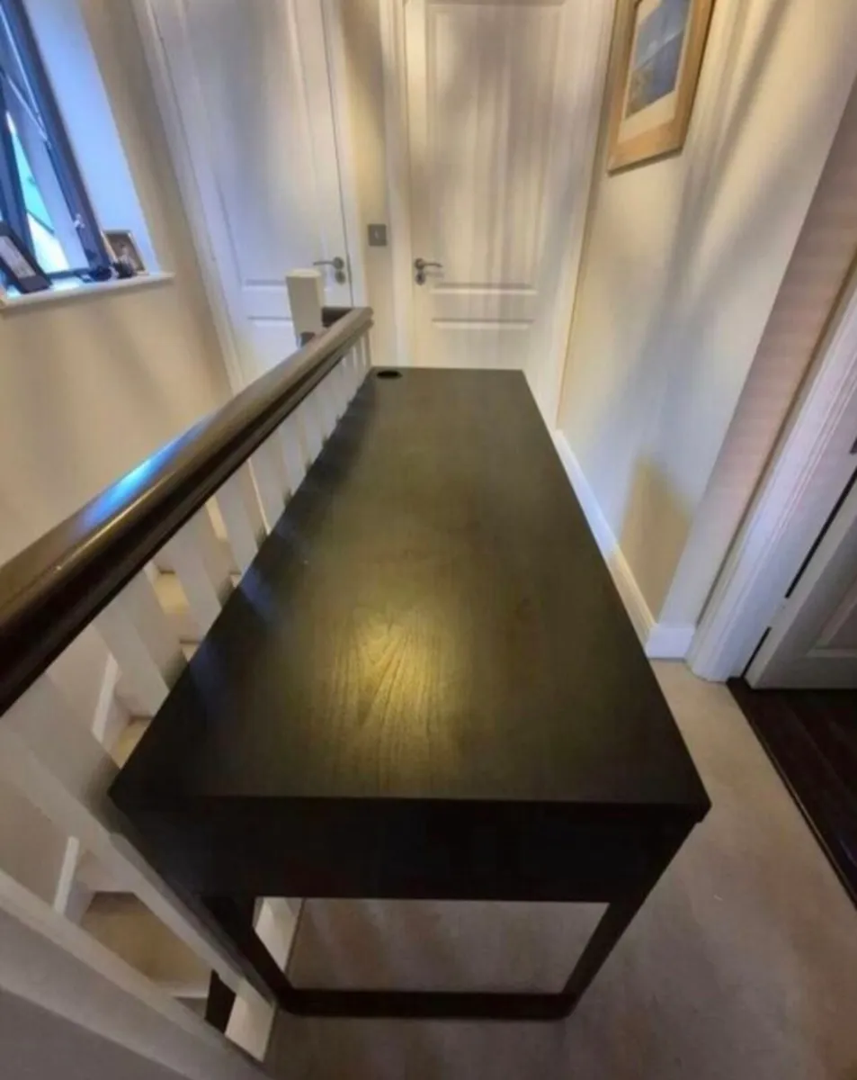 Desk - Image 2