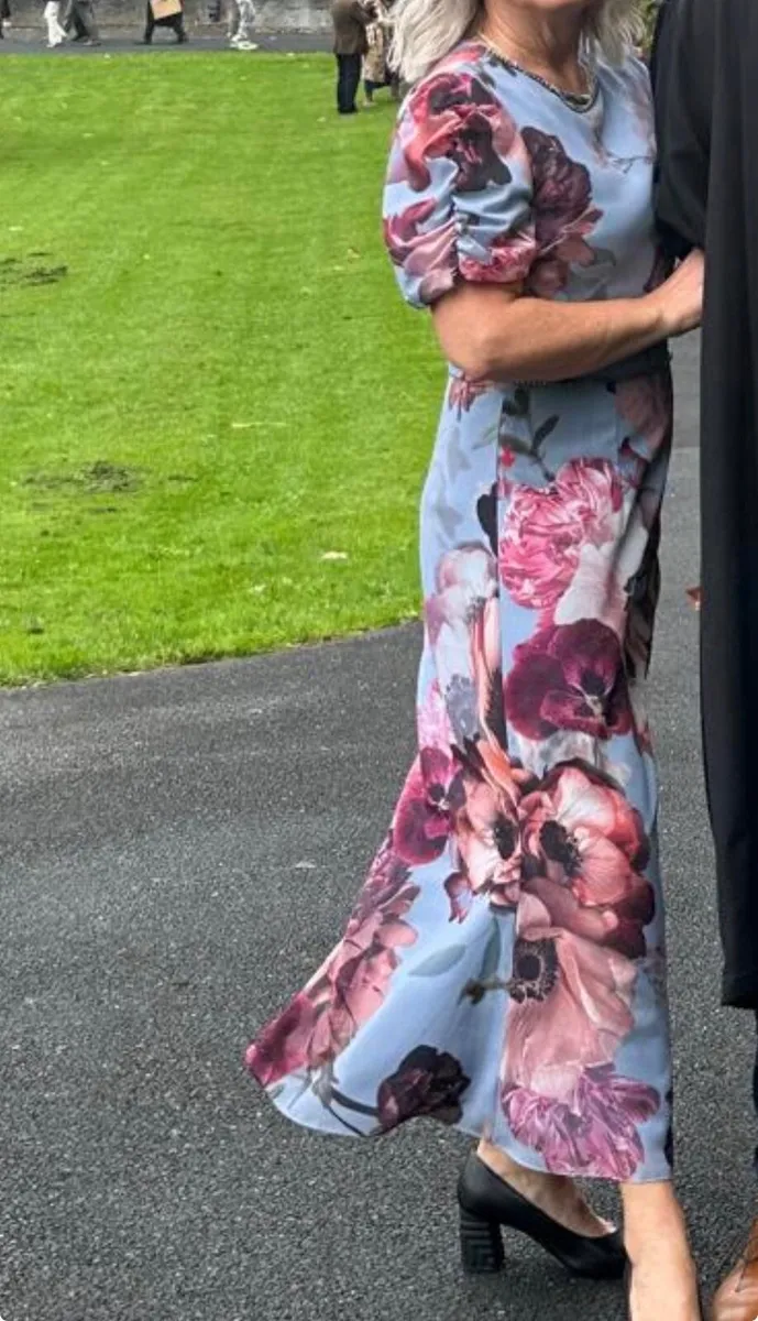 Women’s clothes
