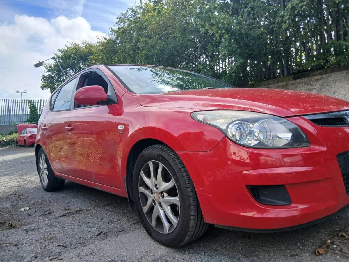 Hyundai i30 diesel - Image 2