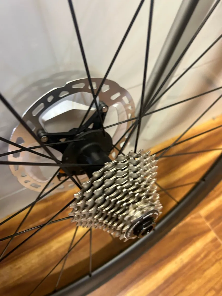 Bontrager Aeolus Comp 5 TLR wheels - Image 3