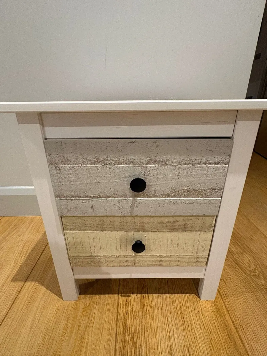 Bedside lockers - unmade and in original packaging - Image 3
