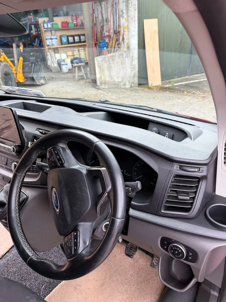 Ford Transit Custom 170hp 2021 - Image 2