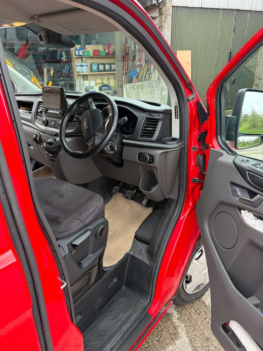 Ford Transit Custom 170hp 2021 - Image 3