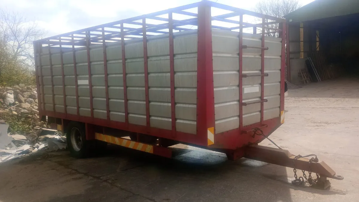Cattle Trailer - Image 4