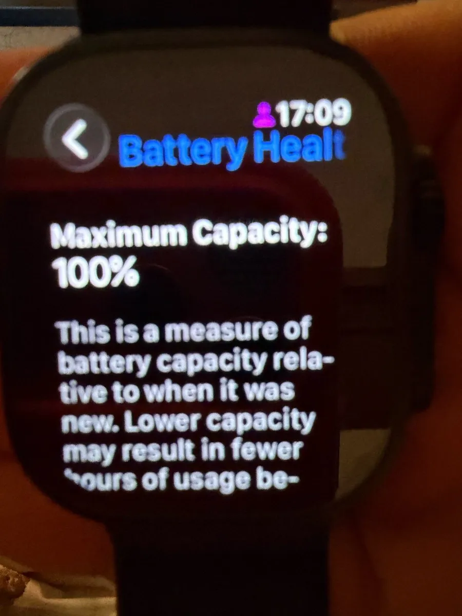 Apple Watch Ultra 3 49mm Titanium Black - Image 2