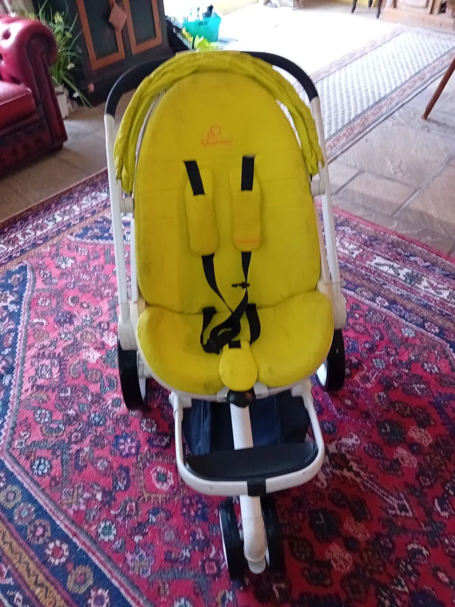 Quinny Moodd Pushchair - Image 2