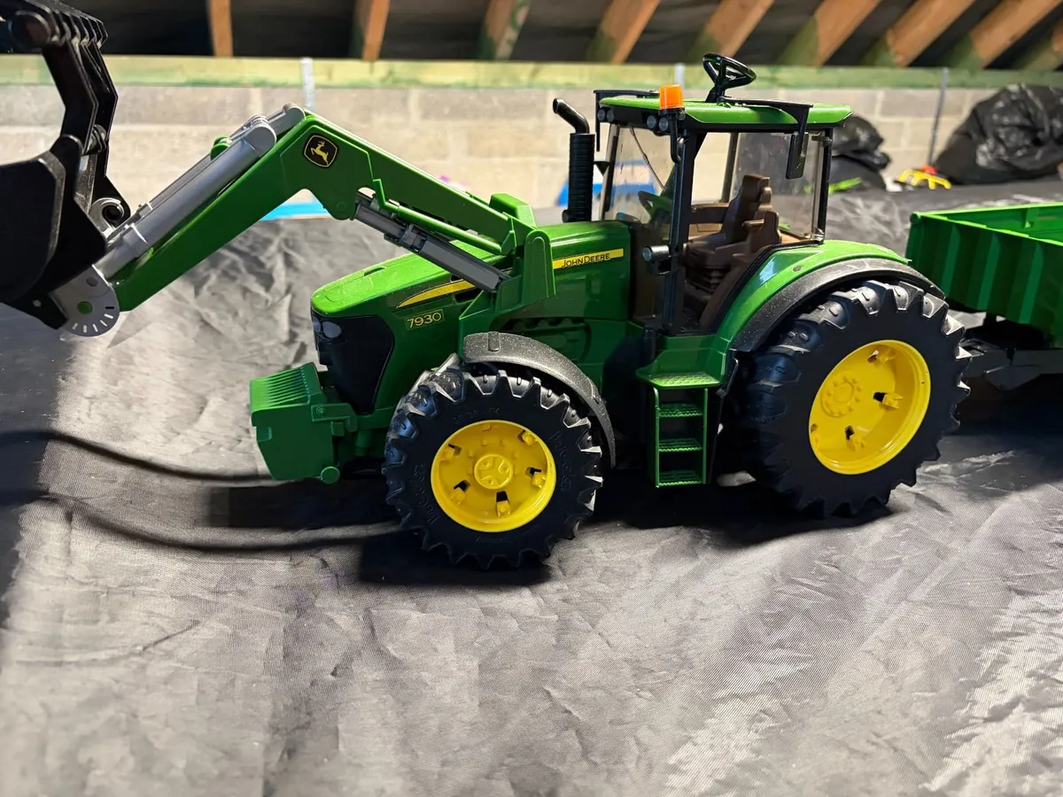 Toy - Image 2