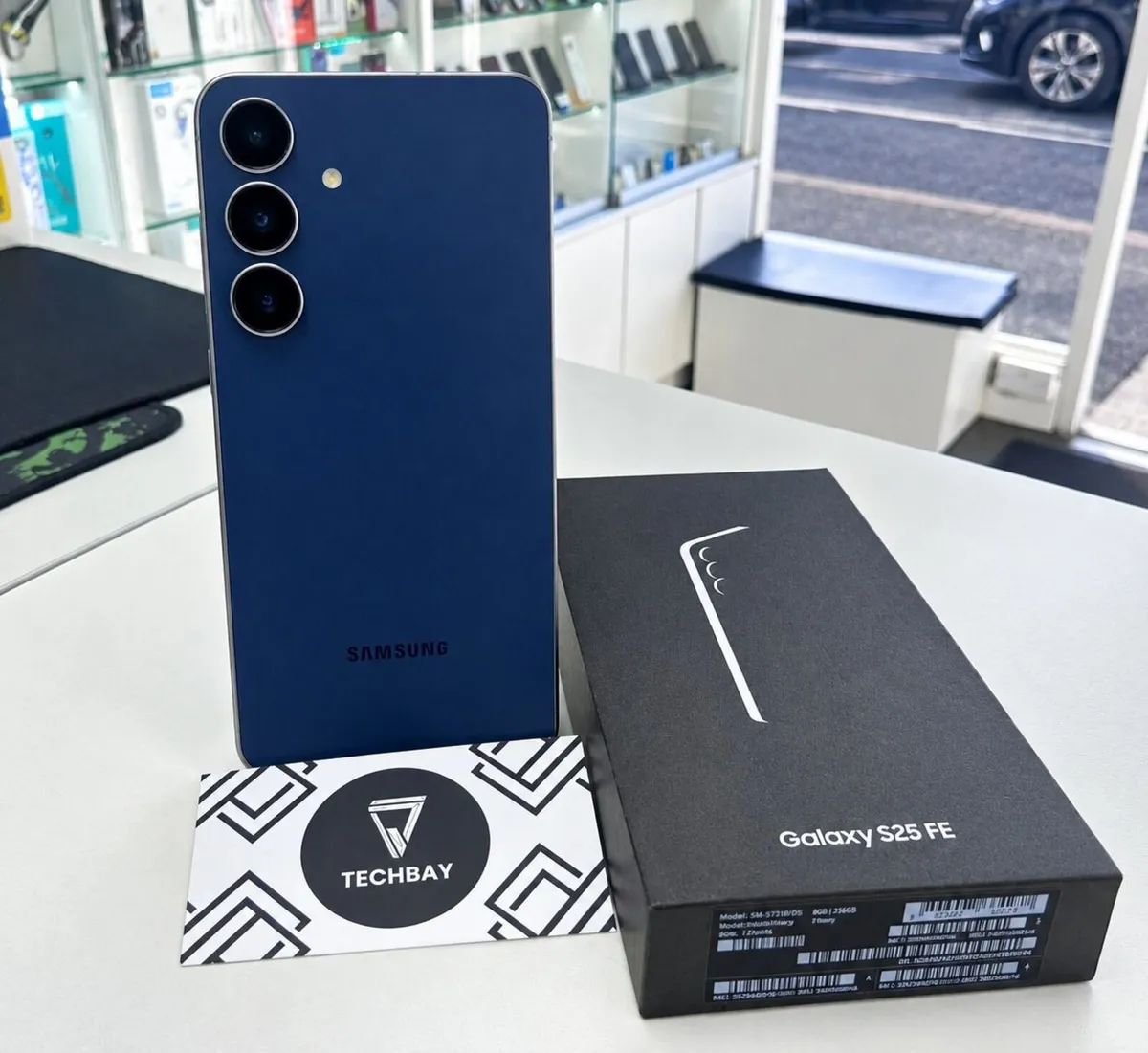 Samsung 25 FE