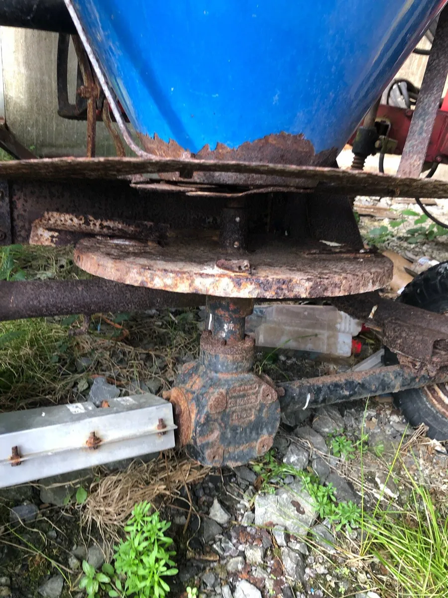 Quad spreader - Image 2