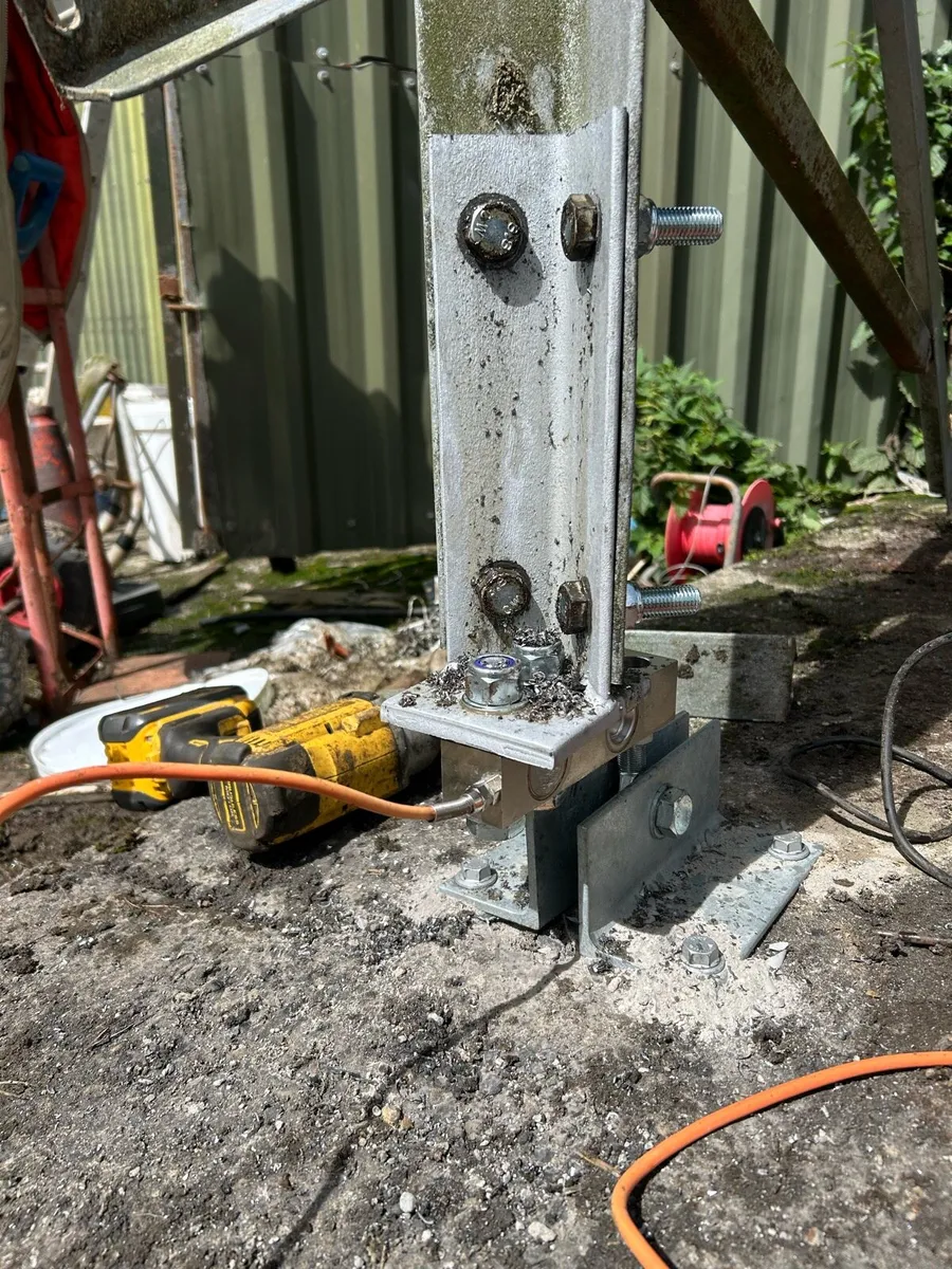 **MEAL BIN WEIGHING** - Image 4