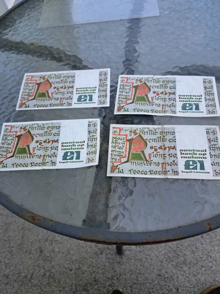 4 cleen pound noats €15 each - Image 2