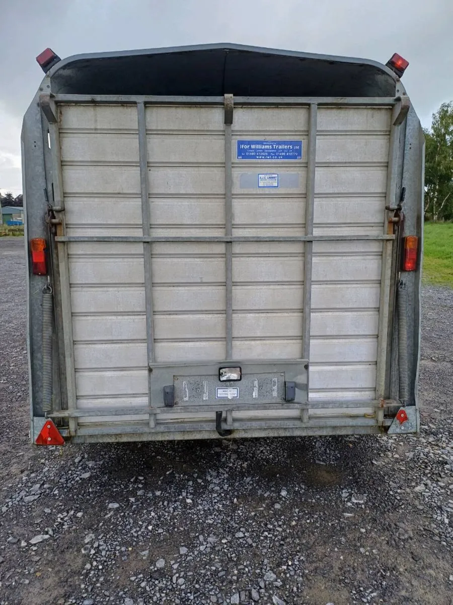 Ifor Williams 12ft cattle trailer €3500 Euros - Image 3