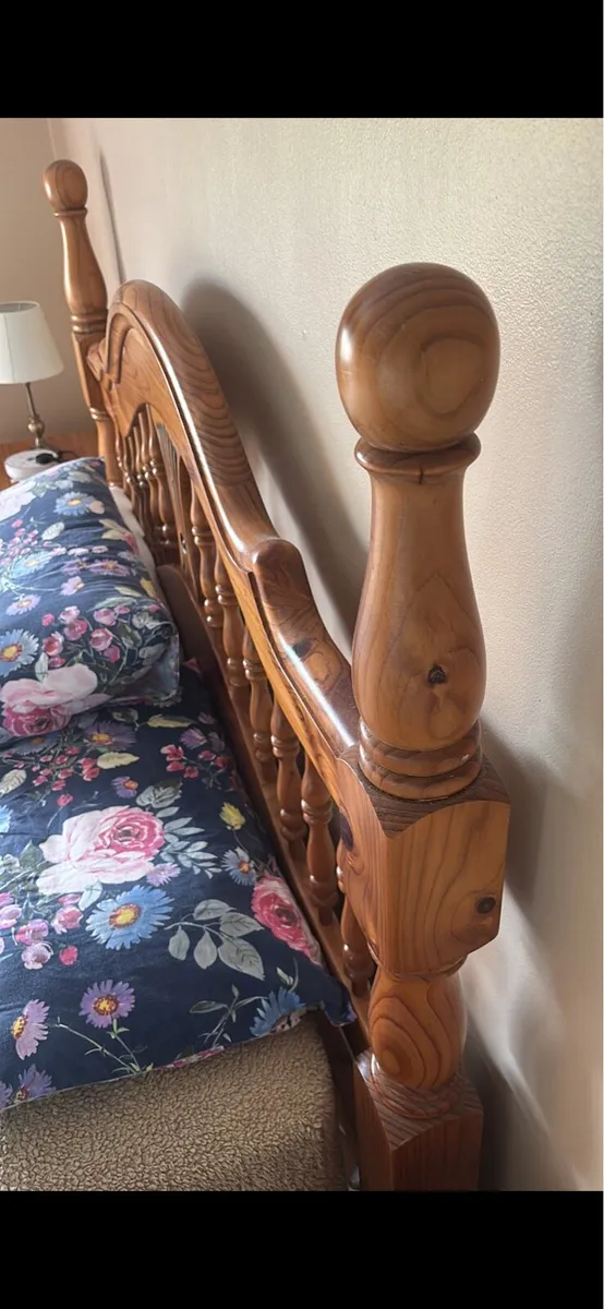 SOLID PINE KING SIZE BED FRAME - Image 4