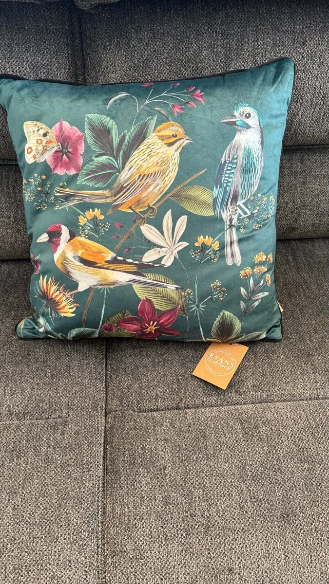 Evans Lichfield Cushion - Image 1