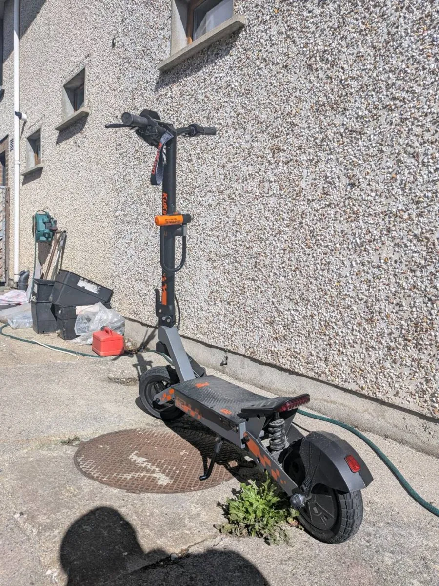 KuKirin G2 Electric Scooter | Only 148km - Image 2