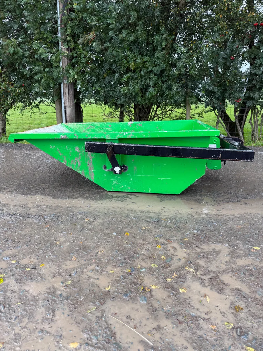 Boat Skip - Image 1