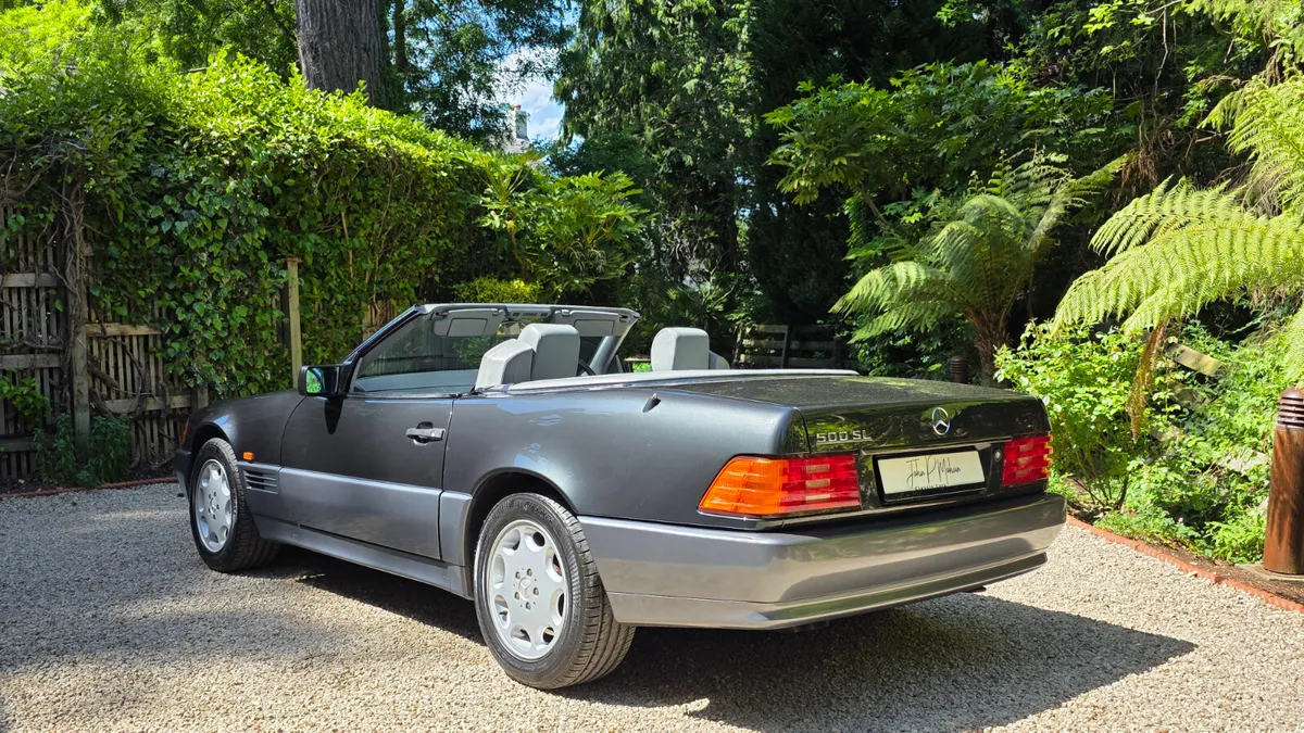 1992 Mercedes-Benz 500SL - 33,000 Miles - Image 4