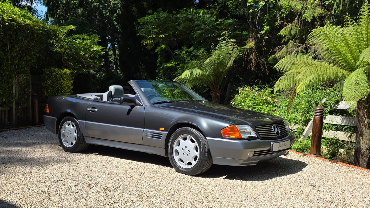 1992 Mercedes-Benz 500SL - 33,000 Miles - Image 1