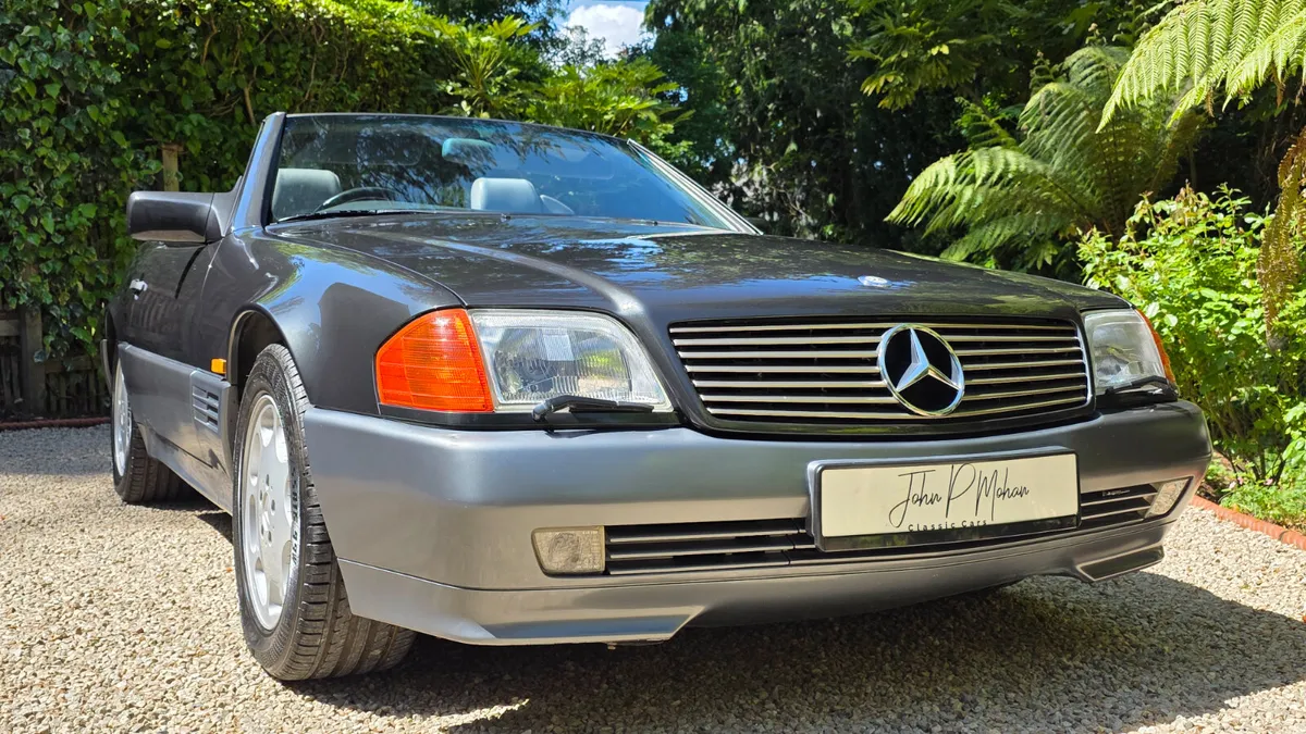 1992 Mercedes-Benz 500SL - 33,000 Miles - Image 2