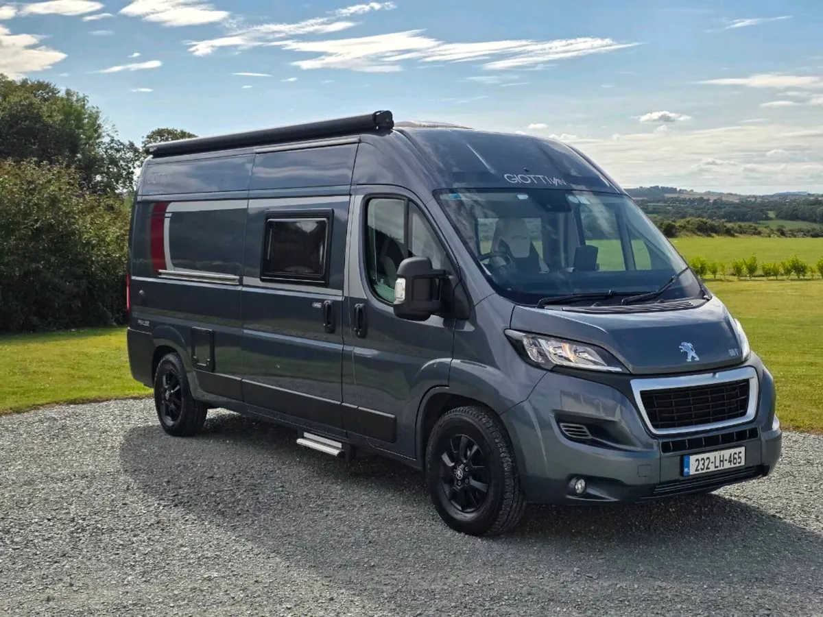 Giottivan 60T Right Hand Drive Campervan - Image 2