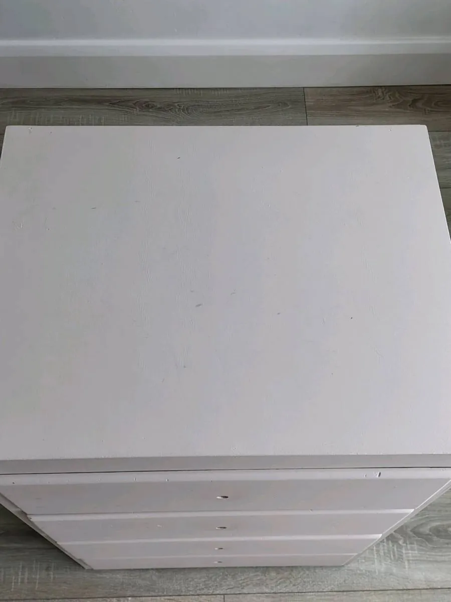 Chest of drawers - Image 2