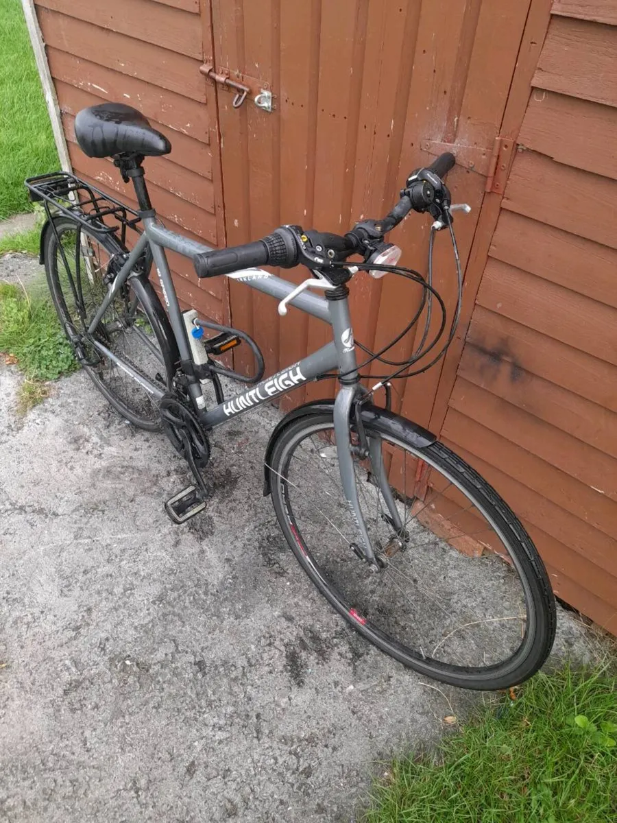 Grey huntleigh hybrid bike for sale - Image 3