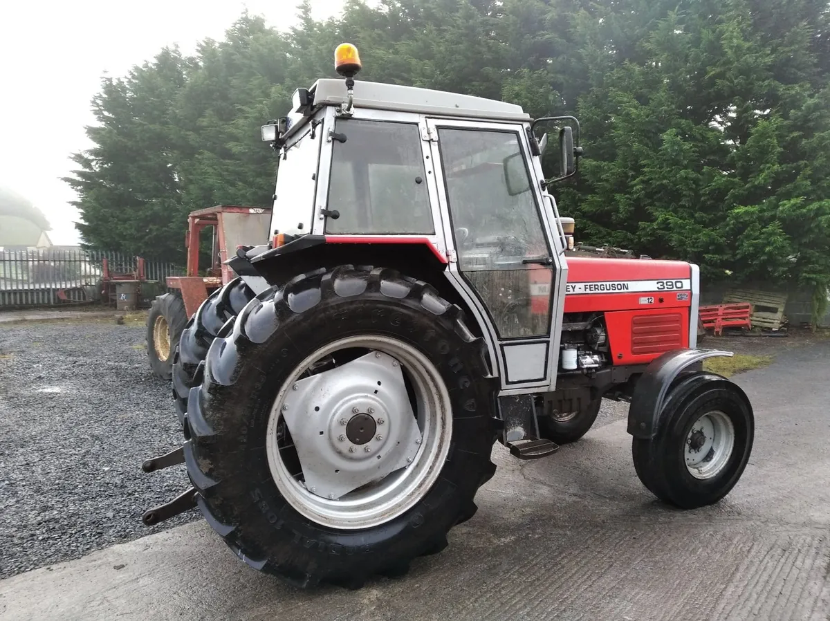 Massey Ferguson 390 1990 - Image 1